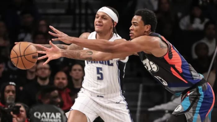 Paolo Banchero is averaging 19.5 points for the Orlando Magic through 20 games this season.
